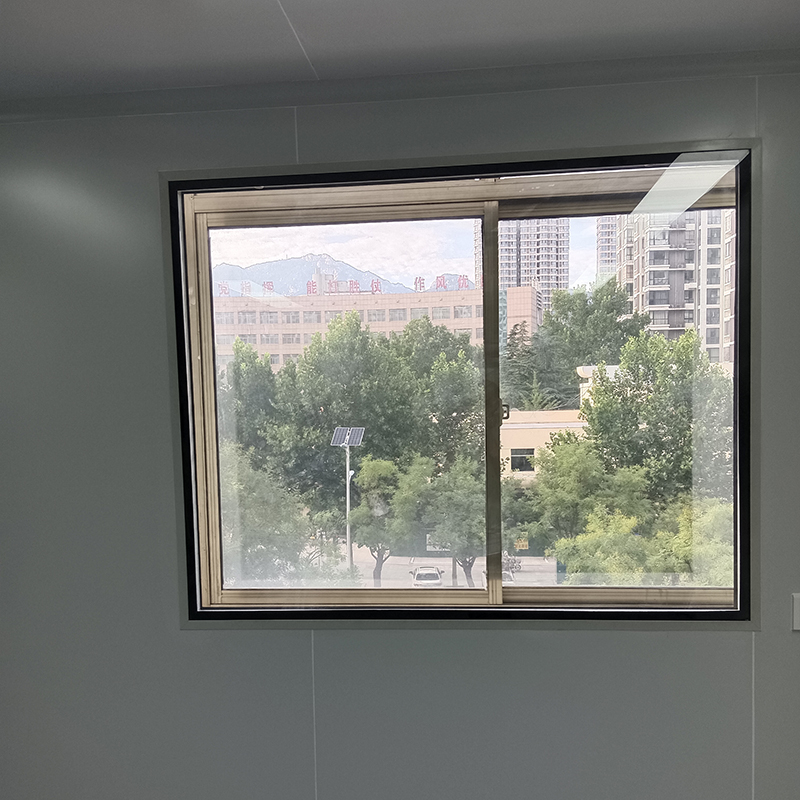 Clean And Airtight Window